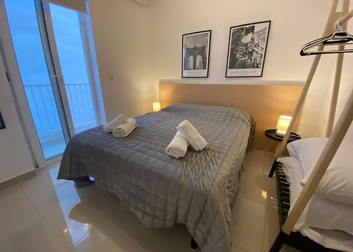 New Sliema Apartment